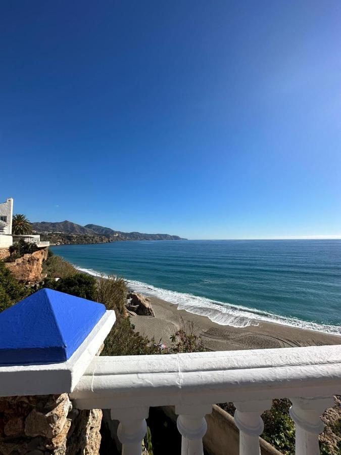 Apartament Tiyoweh Nerja Zewnętrze zdjęcie