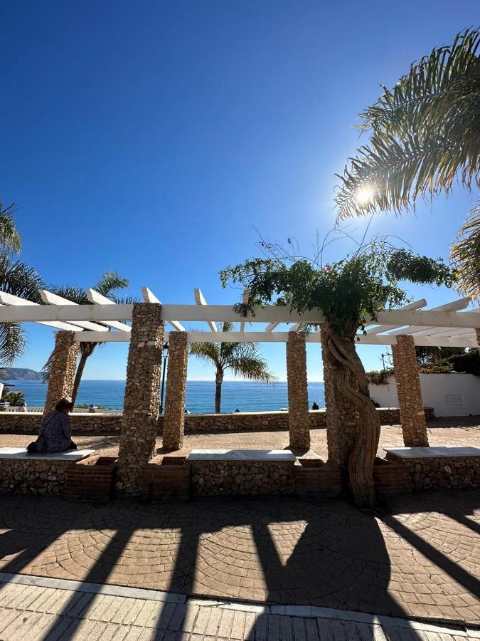 Apartament Tiyoweh Nerja Zewnętrze zdjęcie