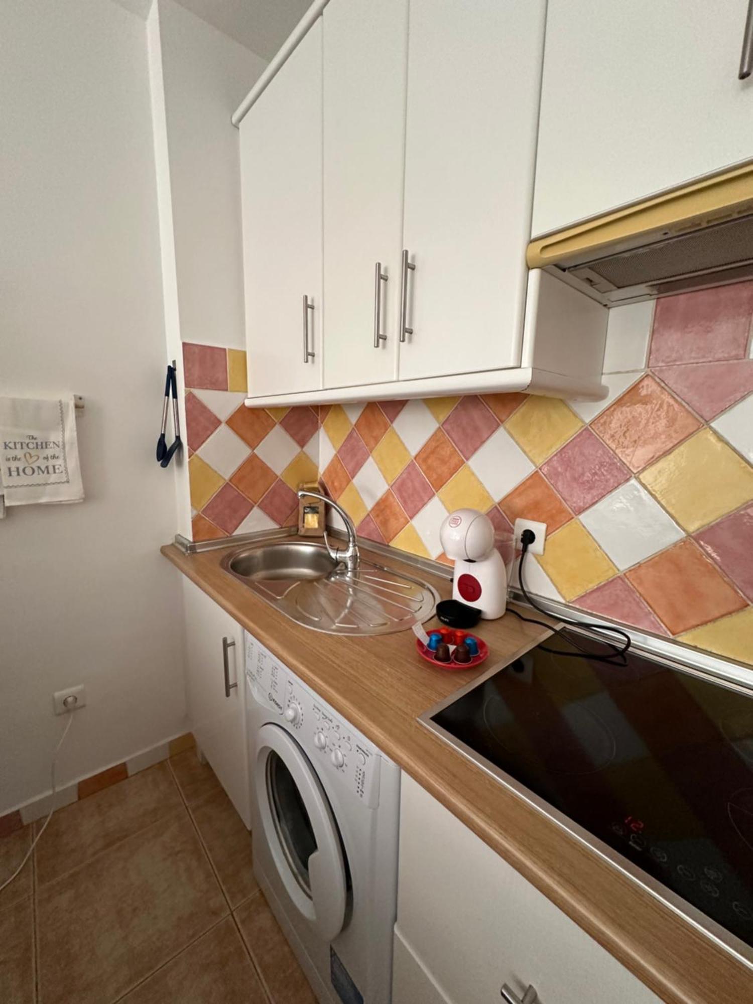 Apartament Tiyoweh Nerja Zewnętrze zdjęcie