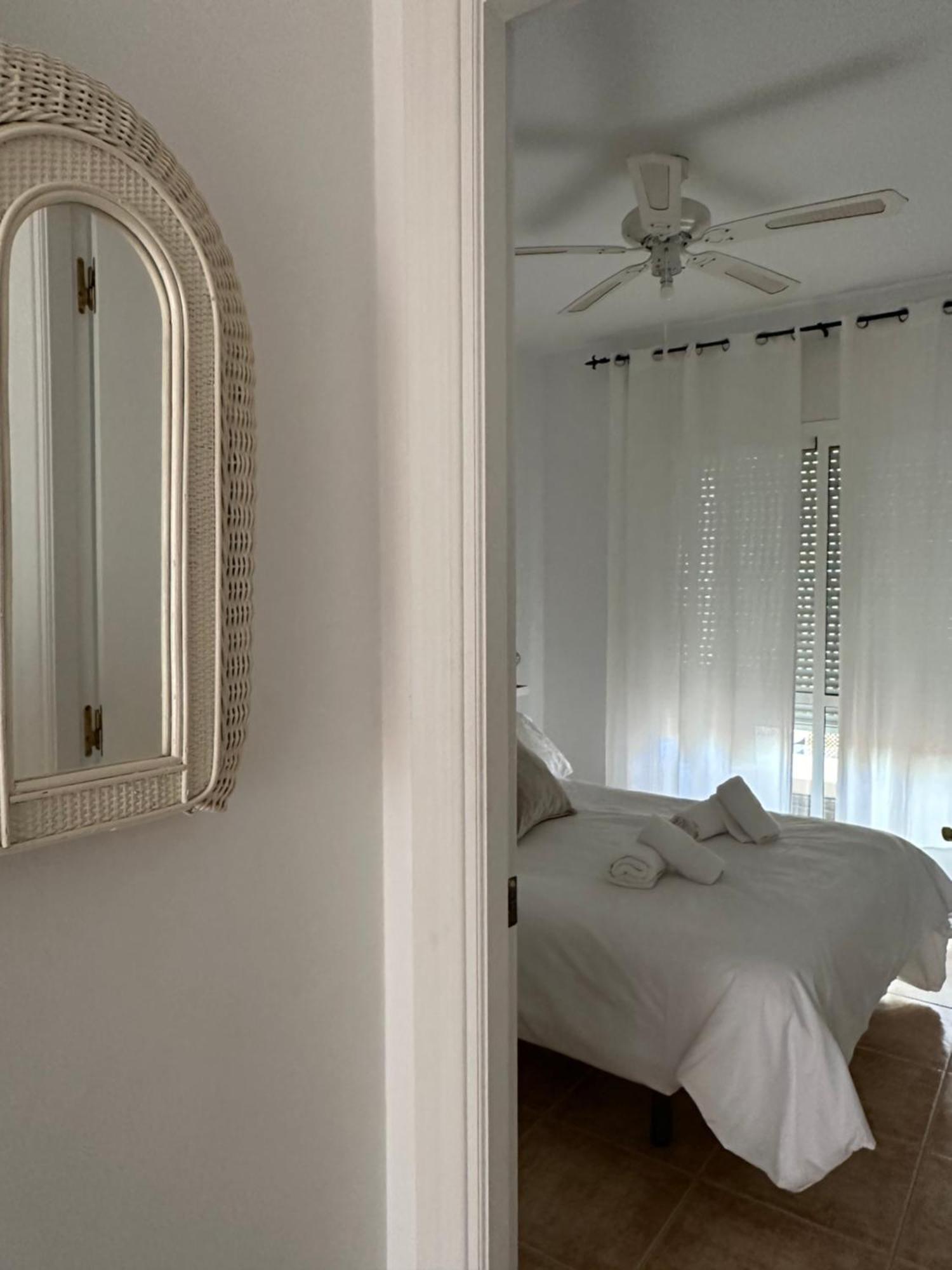 Apartament Tiyoweh Nerja Zewnętrze zdjęcie